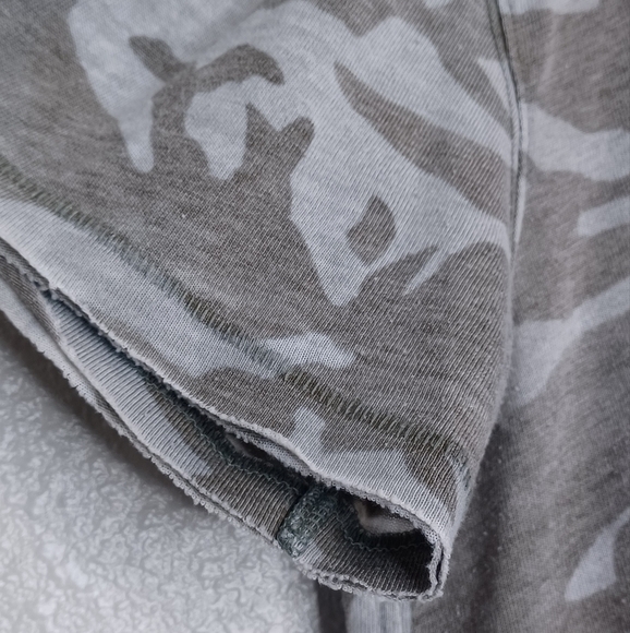 We The Free Camo Print Sz S Cotton Blend Oversized Boho Top - Picture 11 of 12